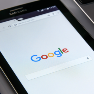 Marketing Dental Yeyo Molina Tendencias clave en SEO para cl&iacute;nicas dentales en 2025